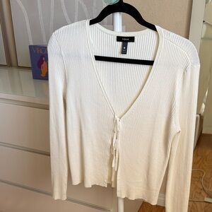 Aqua Women's Cream Ribbed V-Neck Blouse